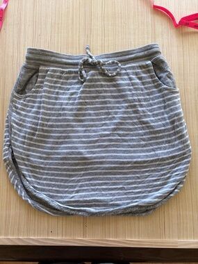 Gap Gray Striped Drawstring Mini Skirt XS